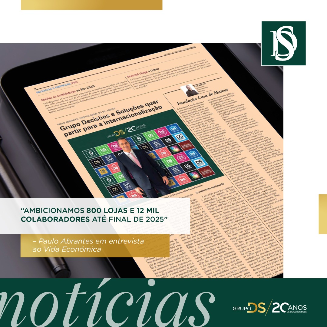 tablet com uma notícia Decisões e Soluções